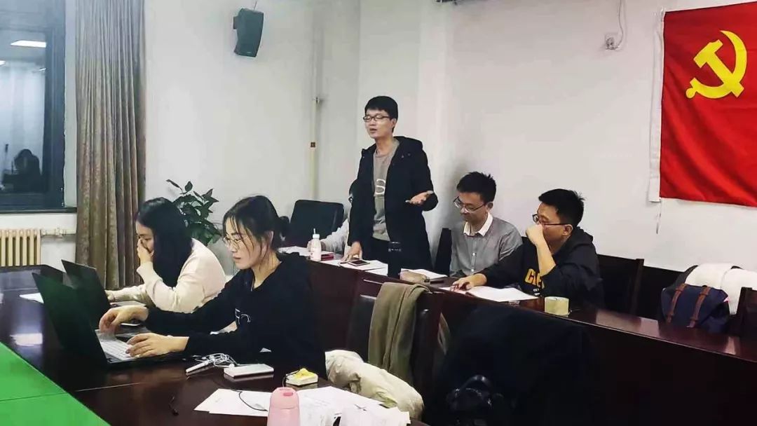 做爱片